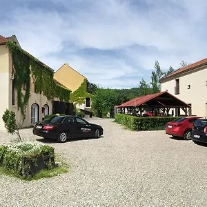 3* Pensjonat Usedlost Kotlarka