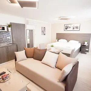 2* Pensjonat Royal